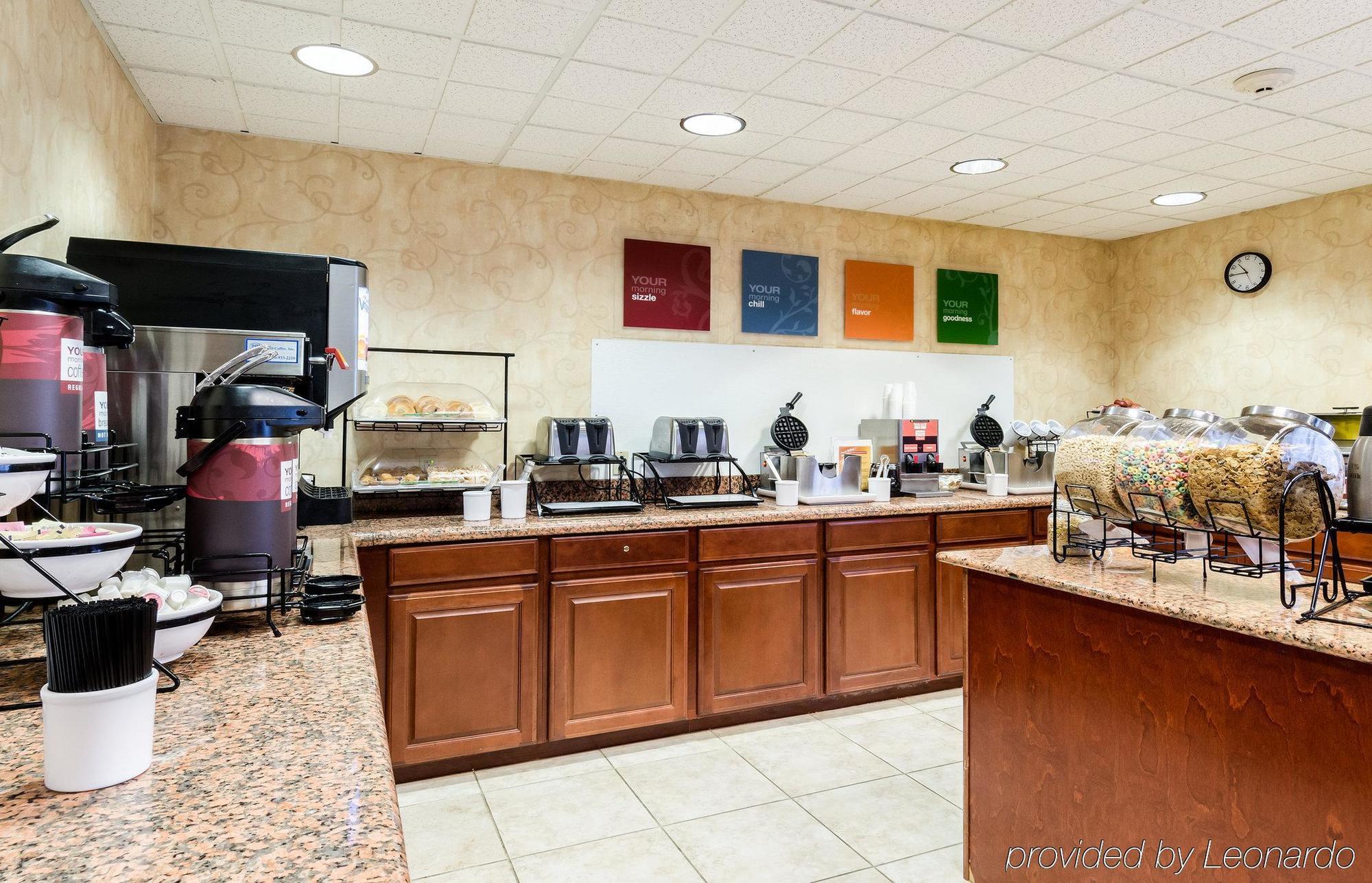 Towneplace Suites By Marriott Hadley Amherst Ngoại thất bức ảnh