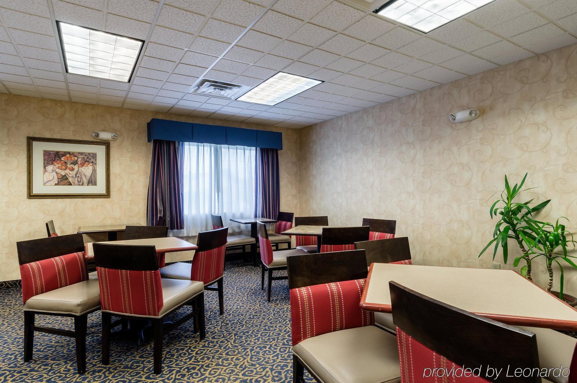 Towneplace Suites By Marriott Hadley Amherst Ngoại thất bức ảnh